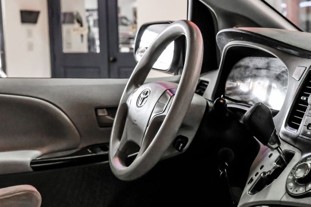 2012 Toyota Sienna LE 8-Passenger | Addison, TX | Mr Car Guys