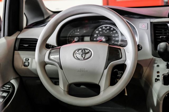 2012 Toyota Sienna LE 8-Passenger | Addison, TX | Mr Car Guys