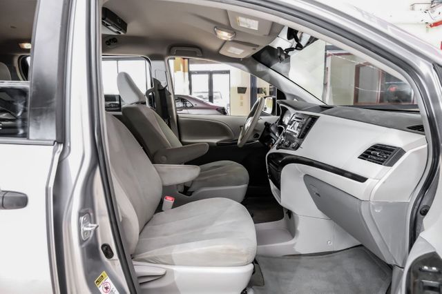 2012 Toyota Sienna LE 8-Passenger | Addison, TX | Mr Car Guys