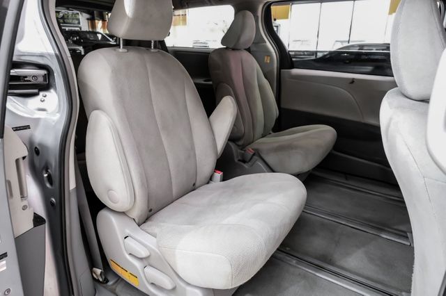 2012 Toyota Sienna LE 8-Passenger | Addison, TX | Mr Car Guys