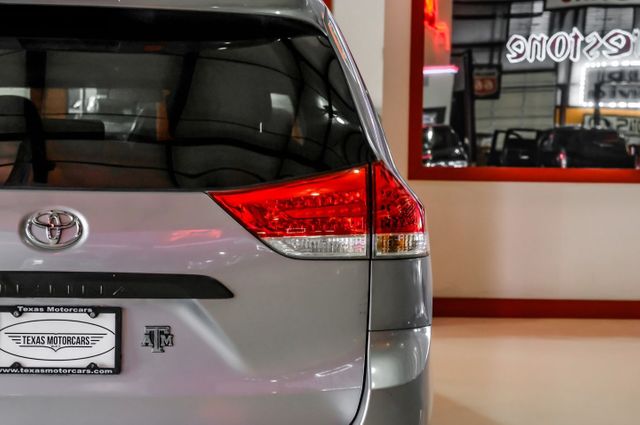 2012 Toyota Sienna LE 8-Passenger | Addison, TX | Mr Car Guys