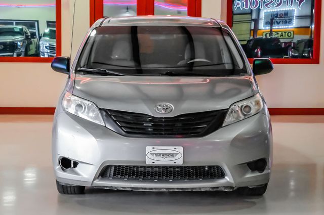 2012 Toyota Sienna LE 8-Passenger | Addison, TX | Mr Car Guys