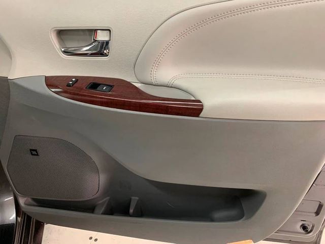 2012 Toyota Sienna Limited 7 Passenger 4dr Mini Van | Houston, TX | Houston Auto Credit 2012 Toyota Sienna Limited 7 Passenger 4dr Mini Van | Houston, TX | Houston Auto Credit