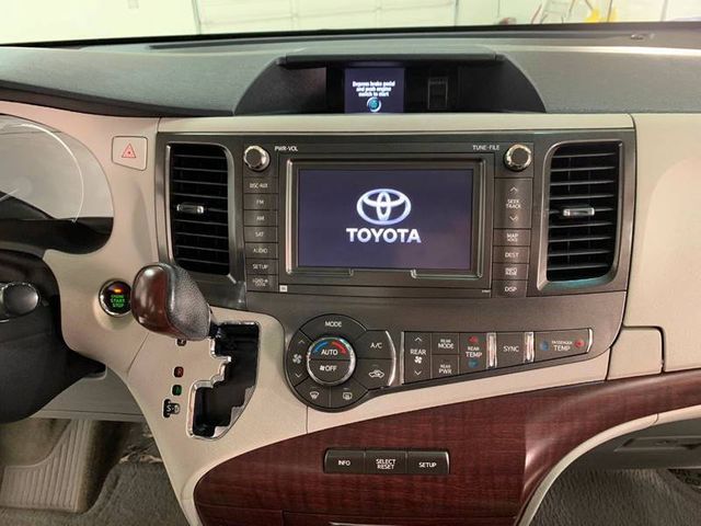 2012 Toyota Sienna Limited 7 Passenger 4dr Mini Van | Houston, TX | Houston Auto Credit 2012 Toyota Sienna Limited 7 Passenger 4dr Mini Van | Houston, TX | Houston Auto Credit