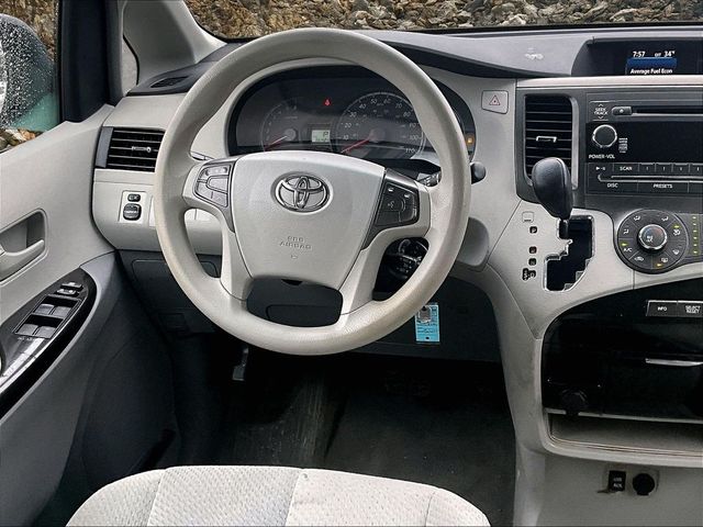 2012 Toyota Sienna LE 7-Passenger