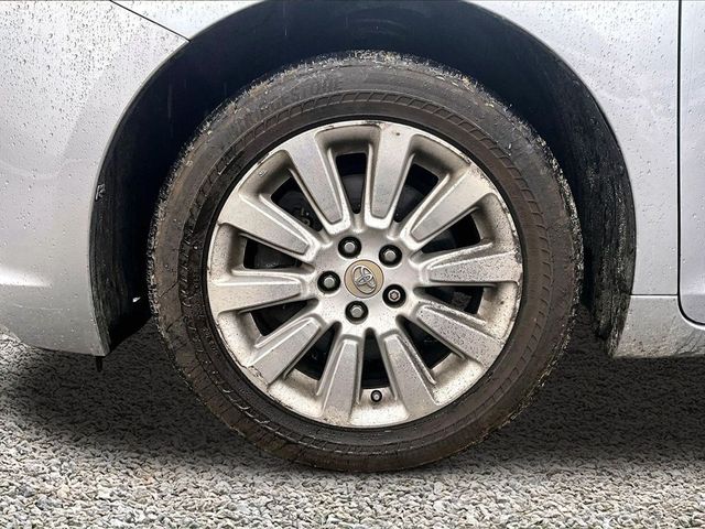 2012 Toyota Sienna LE 7-Passenger