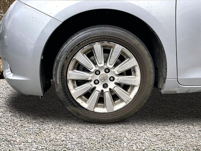 2012 Toyota Sienna LE 7-Passenger