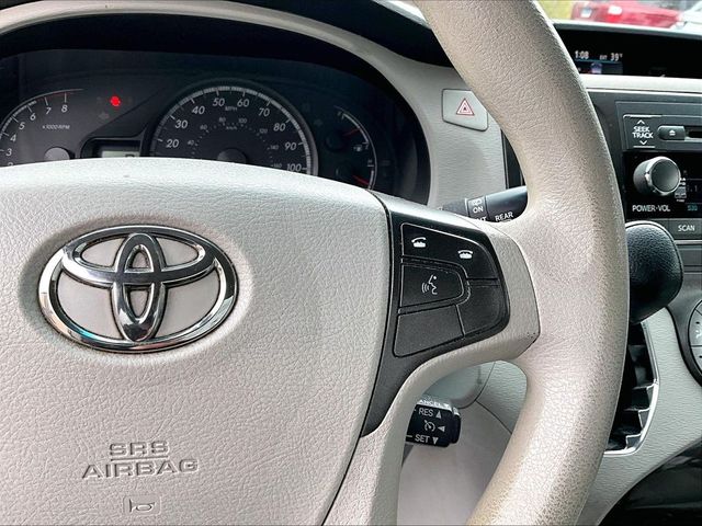 2012 Toyota Sienna LE 7-Passenger