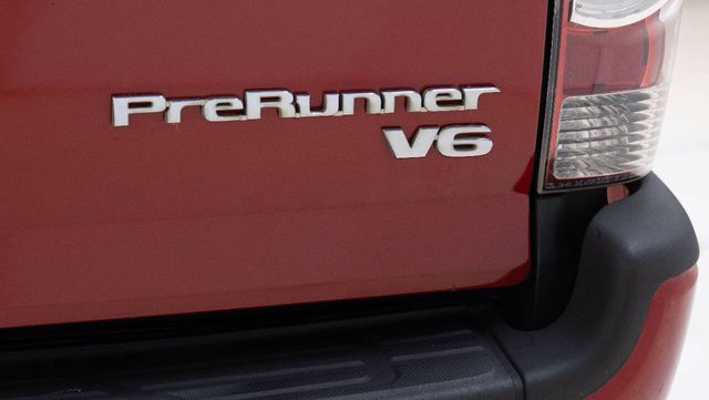 2012 Toyota Tacoma PreRunner V6 | Houston, TX | Houston Auto Credit