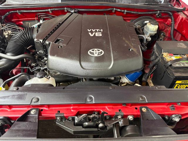 2012 Toyota Tacoma PreRunner V6 | Houston, TX | Houston Auto Credit