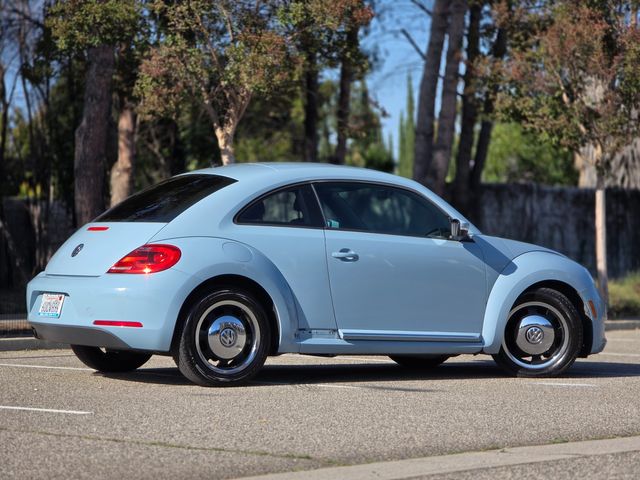 2012 Volkswagen Beetle 2.5L PZEV | Reseda, CA | Angeles Auto Alliance