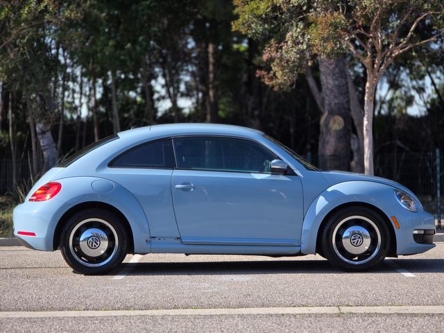 2012 Volkswagen Beetle 2.5L PZEV | Reseda, CA | Angeles Auto Alliance