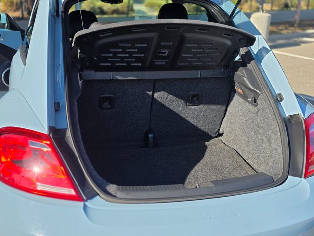 2012 Volkswagen Beetle 2.5L PZEV | Reseda, CA | Angeles Auto Alliance