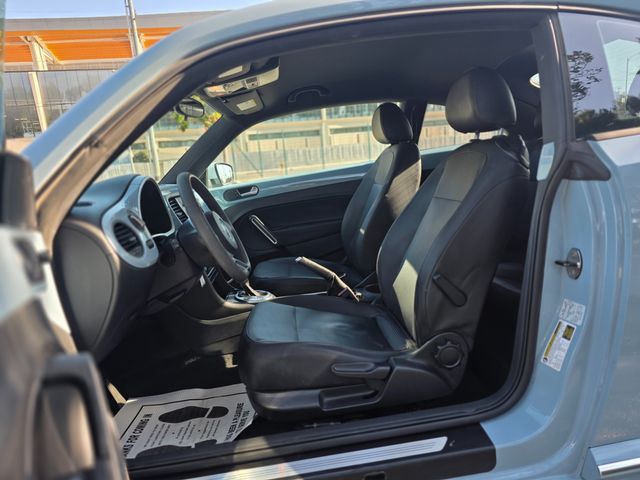 2012 Volkswagen Beetle 2.5L PZEV | Reseda, CA | Angeles Auto Alliance