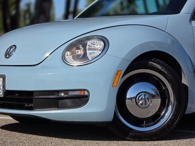 2012 Volkswagen Beetle 2.5L PZEV | Reseda, CA | Angeles Auto Alliance