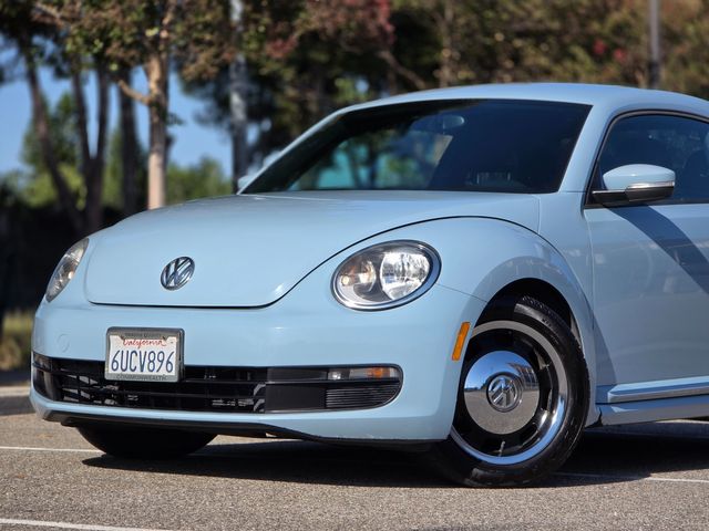 2012 Volkswagen Beetle 2.5L PZEV | Reseda, CA | Angeles Auto Alliance