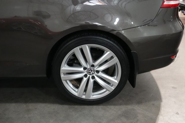 2012 Volkswagen Eos Executive 