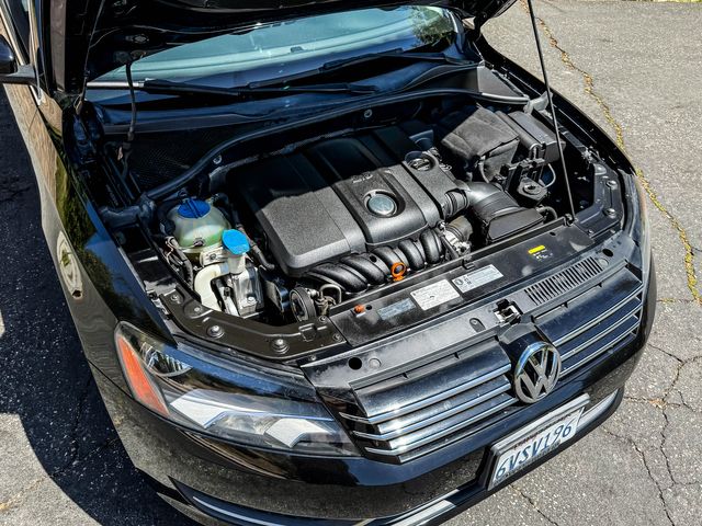 2012 Volkswagen Passat SE PZEV | Agoura Hills, CA | SoCal Auto Group 2012 Volkswagen Passat SE PZEV | Agoura Hills, CA | SoCal Auto Group