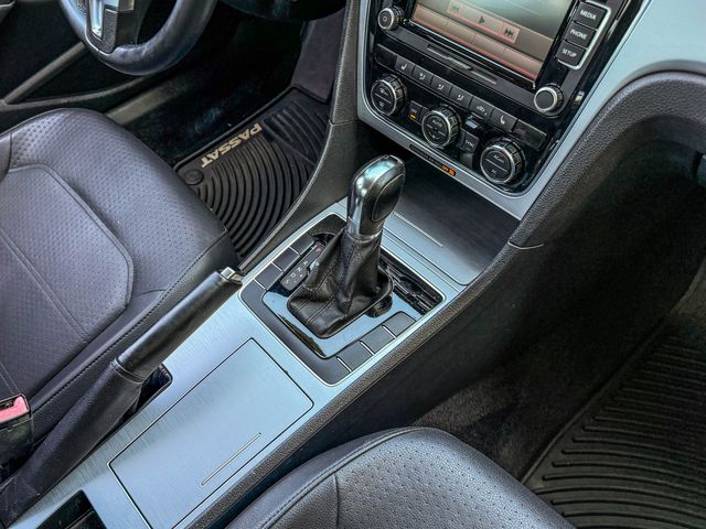 2012 Volkswagen Passat SE PZEV | Agoura Hills, CA | SoCal Auto Group