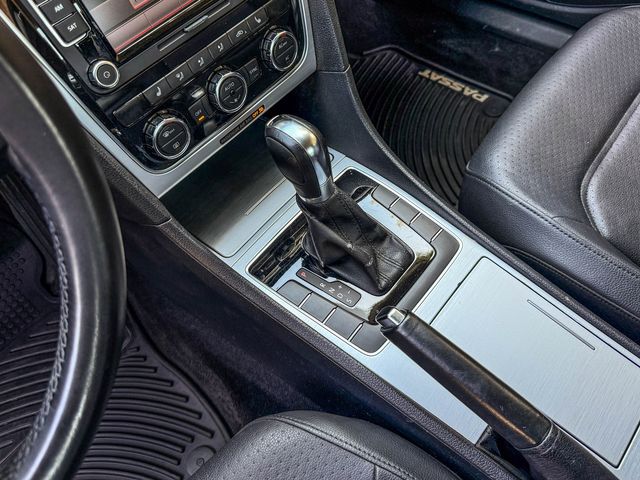 2012 Volkswagen Passat SE PZEV | Agoura Hills, CA | SoCal Auto Group