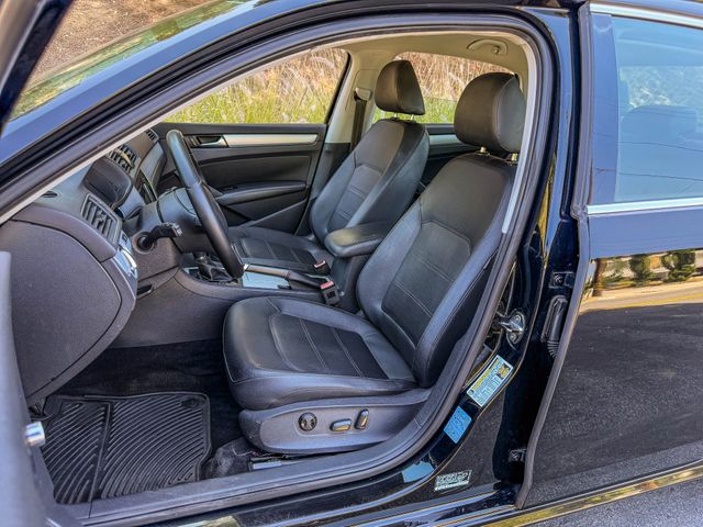 2012 Volkswagen Passat SE PZEV | Agoura Hills, CA | SoCal Auto Group 2012 Volkswagen Passat SE PZEV | Agoura Hills, CA | SoCal Auto Group