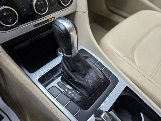 2012 Volkswagen Passat SE | Ellisville, MO | AutoPort 2012 Volkswagen Passat SE | Ellisville, MO | AutoPort