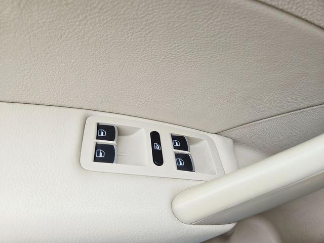 2012 Volkswagen Passat SE | Ellisville, MO | AutoPort 2012 Volkswagen Passat SE | Ellisville, MO | AutoPort