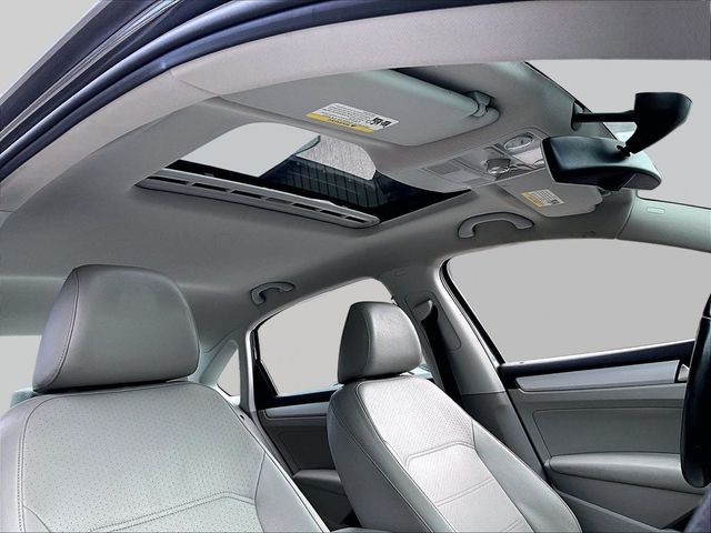 2012 Volkswagen Passat SE