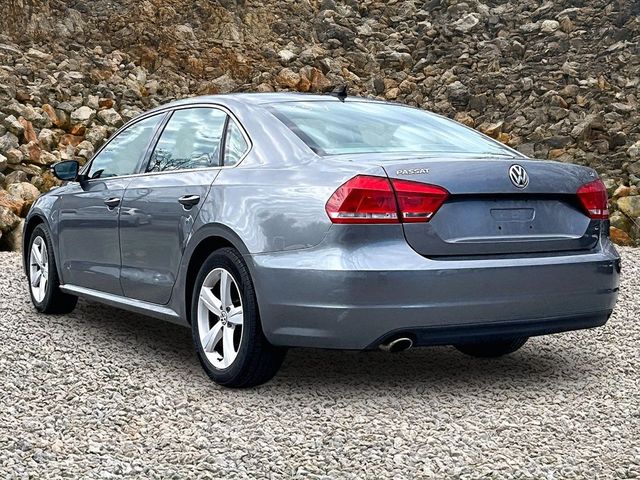 2012 Volkswagen Passat SE