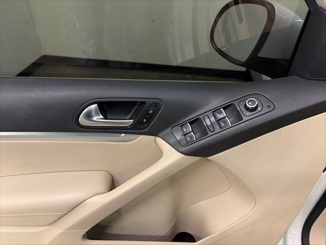 2012 Volkswagen Tiguan SE 4Motion