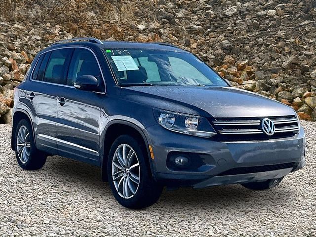 2012 Volkswagen Tiguan SE 4Motion