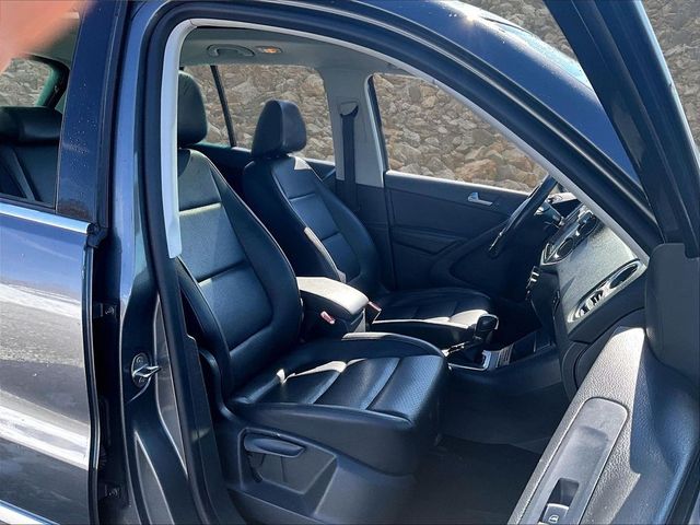 2012 Volkswagen Tiguan SE 4Motion
