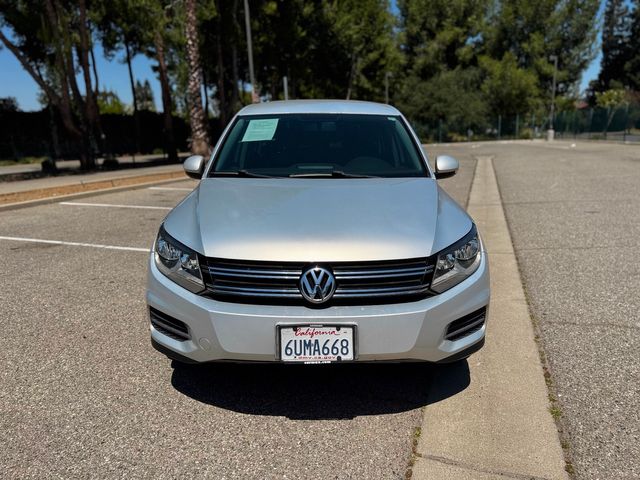 2012 Volkswagen Tiguan S | Reseda, CA | Angeles Auto Alliance