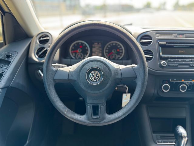 2012 Volkswagen Tiguan S | Reseda, CA | Angeles Auto Alliance 2012 Volkswagen Tiguan S | Reseda, CA | Angeles Auto Alliance