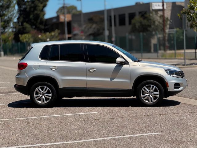 2012 Volkswagen Tiguan S | Reseda, CA | Angeles Auto Alliance 2012 Volkswagen Tiguan S | Reseda, CA | Angeles Auto Alliance