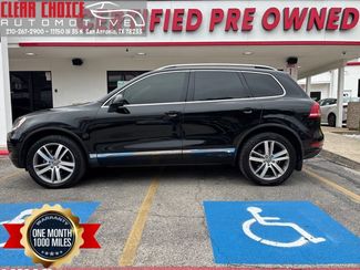 2012 Volkswagen Touareg TDI Sport | San Antonio, TX | Clear Choice Automotive South