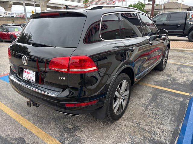 2012 Volkswagen Touareg TDI Sport | San Antonio, TX | Clear Choice Automotive South