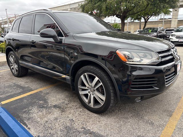 2012 Volkswagen Touareg TDI Sport | San Antonio, TX | Clear Choice Automotive South