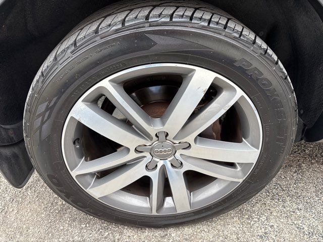 2012 Volkswagen Touareg TDI Sport | San Antonio, TX | Clear Choice Automotive South