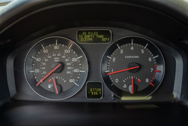 2012 Volvo C30 T5 COUPE / TURBO INLINE 5 / 6 SPEED MANUAL / | Dallas, TX | Rocky Mountain Truck Stop Dallas