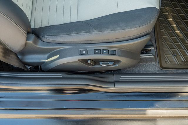 2012 Volvo C30 T5 COUPE / TURBO INLINE 5 / 6 SPEED MANUAL / | Austin, TX | Rocky Mountain Truck Stop Austin 2012 Volvo C30 T5 COUPE / TURBO INLINE 5 / 6 SPEED MANUAL / | Austin, TX | Rocky Mountain Truck Stop Austin