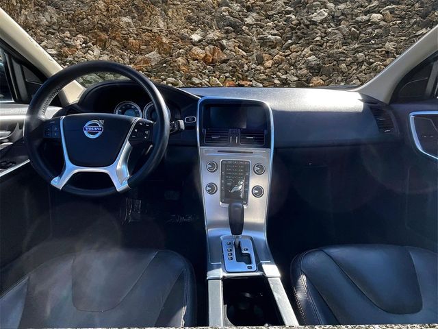 2012 Volvo XC60 T6 Premier Plus