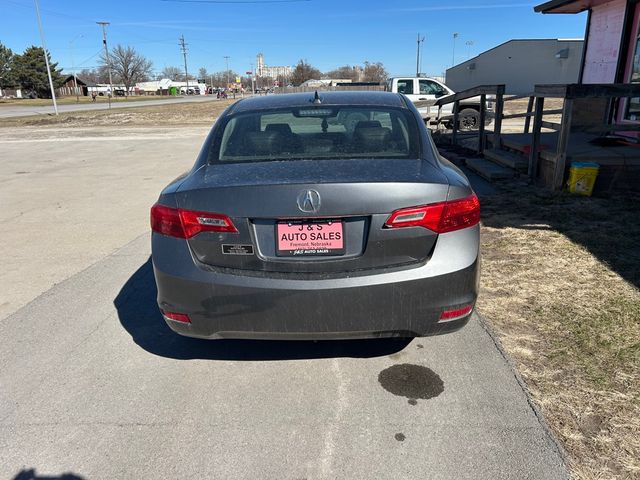 2013 Acura ILX 2.0L w/Tech