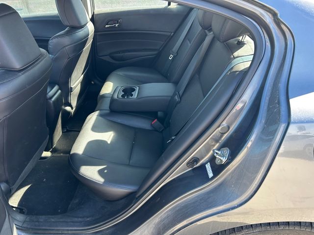 2013 Acura ILX 2.0L w/Tech