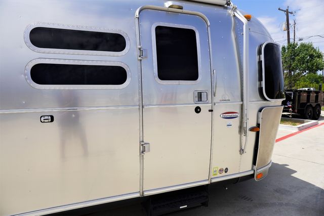 2013 Airstream ~USED~INTERNATIONAL SERENITY 30RB LIKE NEW TRAVEL TRAILER -$69,000 STK J527239 | Keller, TX | Complete Trailers of Texas 2013 Airstream ~USED~INTERNATIONAL SERENITY 30RB LIKE NEW TRAVEL TRAILER -$69,000 STK J527239 | Keller, TX | Complete Trailers of Texas