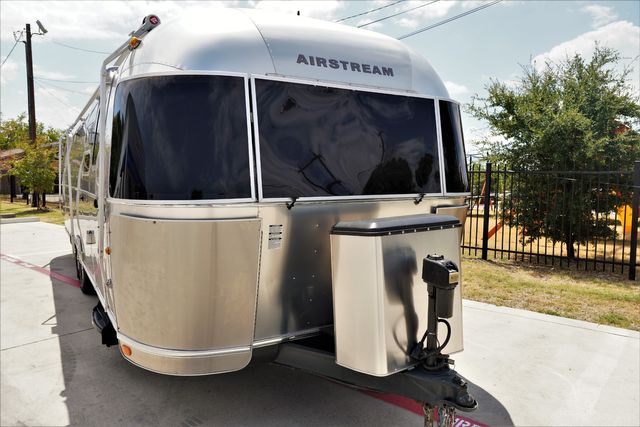 2013 Airstream ~USED~INTERNATIONAL SERENITY 30RB LIKE NEW TRAVEL TRAILER -$69,000 STK J527239 | Keller, TX | Complete Trailers of Texas 2013 Airstream ~USED~INTERNATIONAL SERENITY 30RB LIKE NEW TRAVEL TRAILER -$69,000 STK J527239 | Keller, TX | Complete Trailers of Texas