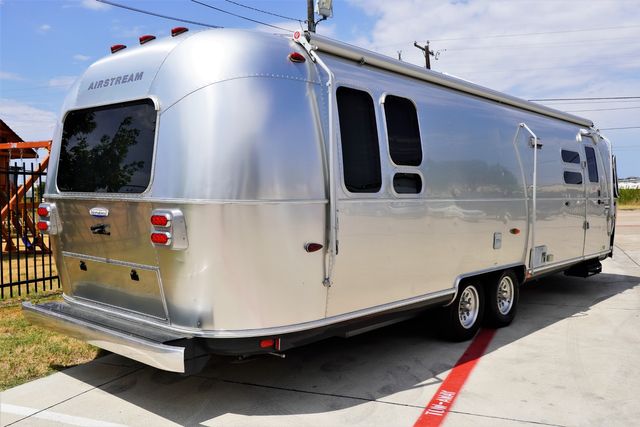 2013 Airstream ~USED~INTERNATIONAL SERENITY 30RB LIKE NEW TRAVEL TRAILER -$69,000 STK J527239 | Keller, TX | Complete Trailers of Texas 2013 Airstream ~USED~INTERNATIONAL SERENITY 30RB LIKE NEW TRAVEL TRAILER -$69,000 STK J527239 | Keller, TX | Complete Trailers of Texas