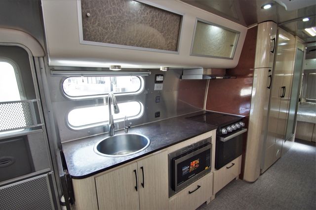 2013 Airstream ~USED~INTERNATIONAL SERENITY 30RB LIKE NEW TRAVEL TRAILER -$69,000 STK J527239 | Keller, TX | Complete Trailers of Texas 2013 Airstream ~USED~INTERNATIONAL SERENITY 30RB LIKE NEW TRAVEL TRAILER -$69,000 STK J527239 | Keller, TX | Complete Trailers of Texas