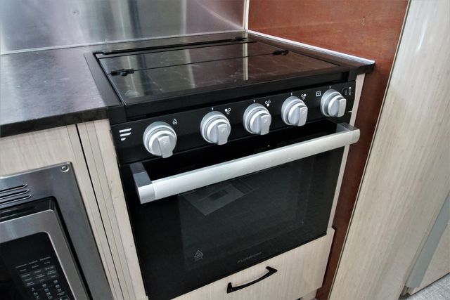 2013 Airstream ~USED~INTERNATIONAL SERENITY 30RB LIKE NEW TRAVEL TRAILER -$69,000 STK J527239 | Keller, TX | Complete Trailers of Texas 2013 Airstream ~USED~INTERNATIONAL SERENITY 30RB LIKE NEW TRAVEL TRAILER -$69,000 STK J527239 | Keller, TX | Complete Trailers of Texas