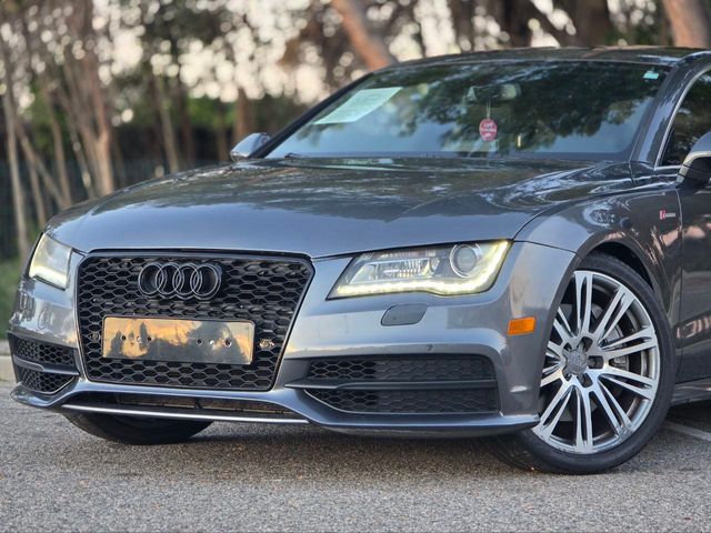 2013 Audi A7 3.0T quattro Prestige 2013 Audi A7 3.0T quattro Prestige